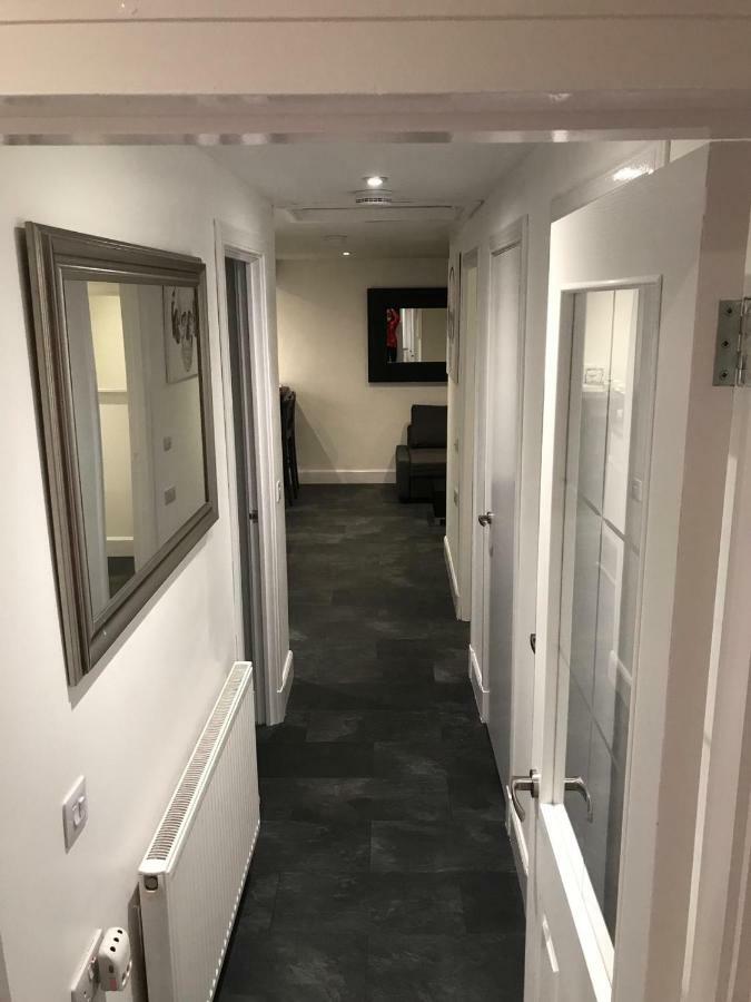 L&H Apartments Inverness Extérieur photo